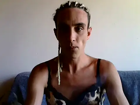 xxxlecram online show from May 25, 2026, 12:11 pm