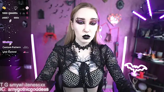 amywhitenessxx online show from May 25, 2026, 12:22 pm