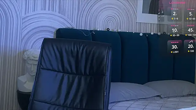 viviann evans online show from November 12, 2025, 1:06 am