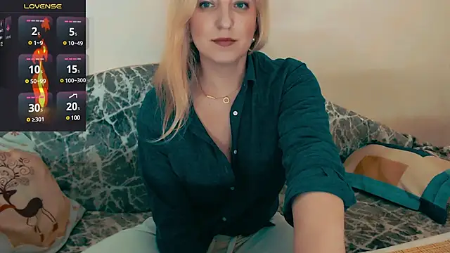 ElysonLang online show from March 14, 2025, 8:17 pm