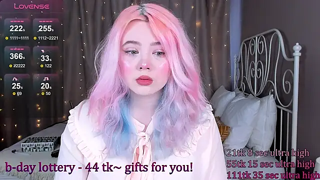   KawaiiYuki   online show from March 1, 2025, 8:45 am