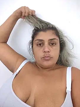 AlyDenalioficial online show from February 15, 2026, 8:16 pm