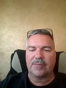 Snapshot of Tbone17 chatting on April 25, 2026, 5:10 pm Tbone17 online show from April 25, 2026, 5:10 pm