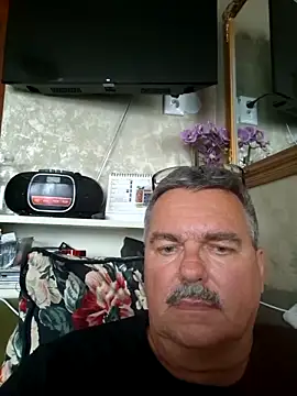 Snapshot of Tbone17 chatting on May 12, 2026, 4:37 pm Tbone17 online show from May 12, 2026, 4:37 pm