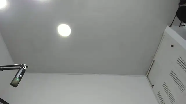 Snapshot of martinaclark chatting on May 28, 2026, 3:37 am martinaclark online show from May 28, 2026, 3:37 am
