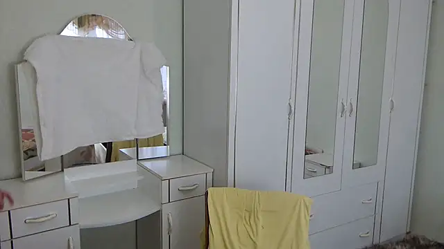 Zoro1999 online show from December 11, 2024, 11:08 am