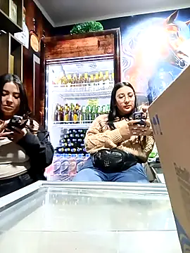 Snapshot of my-kitty chatting on February 22, 2025, 1:33 am my-kitty online show from February 22, 2025, 1:33 am