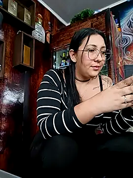 Snapshot of my-kitty chatting on March 9, 2025, 7:59 pm my-kitty online show from March 9, 2025, 7:59 pm