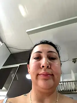 Snapshot of my-kitty chatting on November 23, 2025, 3:45 pm my-kitty online show from November 23, 2025, 3:45 pm