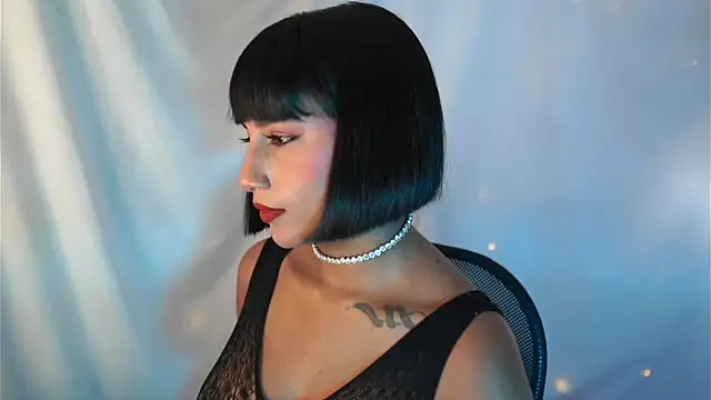 JulietaWinona online show from October 26, 2025, 9:21 pm