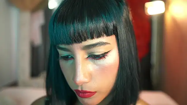 JulietaWinona online show from April 21, 2026, 2:01 pm