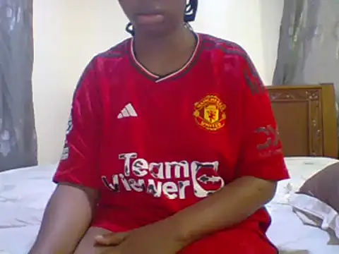 Snapshot of sexy__candyy chatting on February 14, 2025, 5:19 am sexy candyy online show from February 14, 2025, 5:19 am