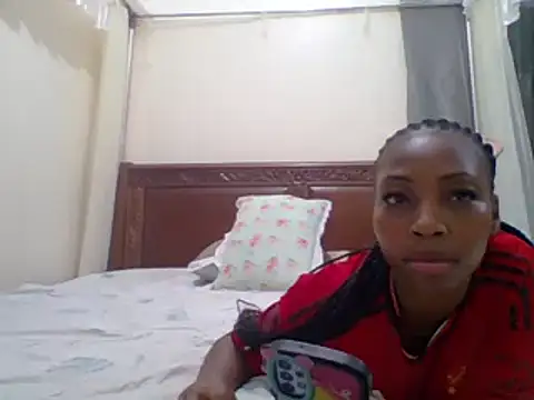 Snapshot of sexy__candyy chatting on March 21, 2025, 12:18 am sexy candyy online show from March 21, 2025, 12:18 am