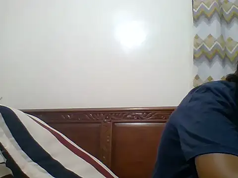 Snapshot of sexy__candyy chatting on October 20, 2025, 8:42 pm sexy candyy online show from October 20, 2025, 8:42 pm