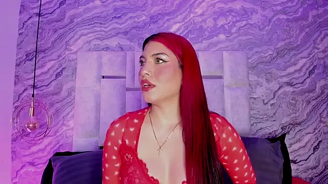 Snapshot of EmmaSwift_ chatting on January 29, 2025, 2:19 am EmmaSwift online show from January 29, 2025, 2:19 am