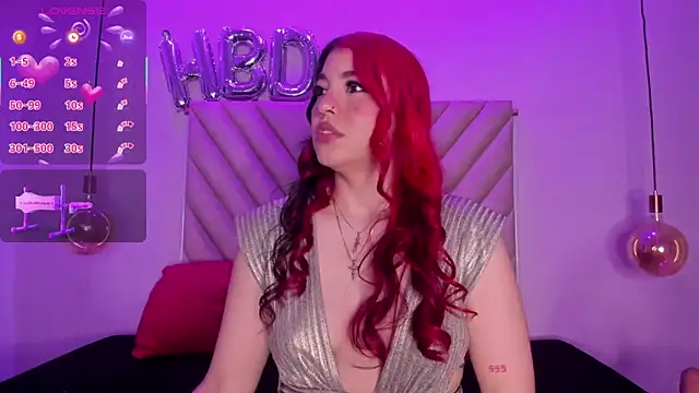 Snapshot of EmmaSwift_ chatting on September 10, 2025, 2:00 am EmmaSwift online show from September 10, 2025, 2:00 am