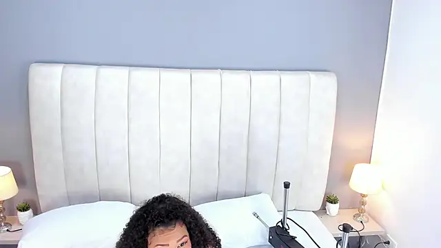 Ashleyy23x online show from November 14, 2025, 8:18 pm