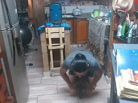 Dr Pocholate84 online show from February 9, 2025, 8:34 pm