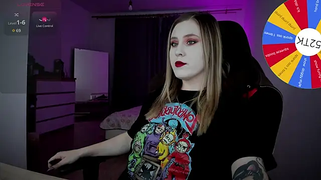 Olivia Munk online show from January 7, 2025, 6:38 am