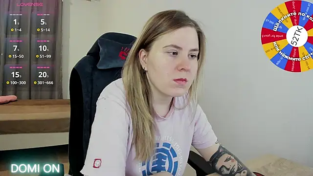 Olivia Munk online show from February 17, 2025, 4:20 am