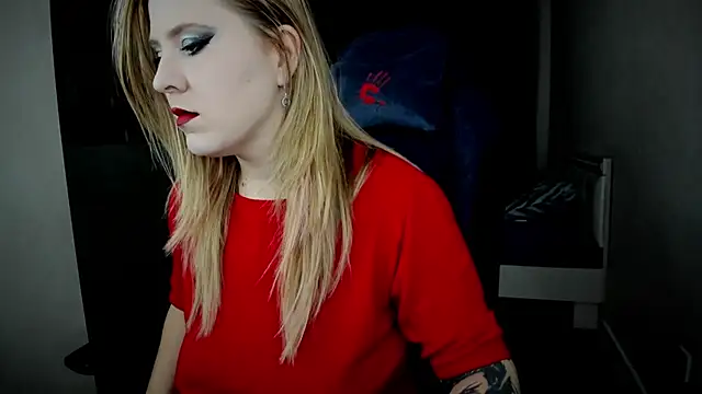 Olivia Munk online show from September 10, 2025, 4:34 am