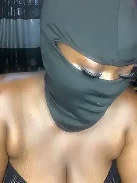 sweet1111 online show from January 6, 2025, 10:37 pm