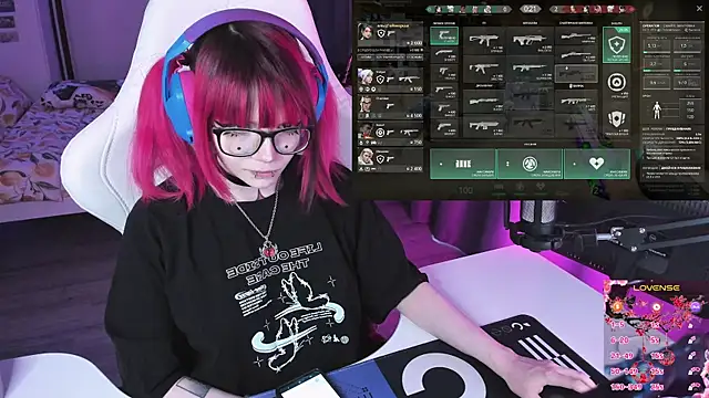 Yumi Youkai online show from April 26, 2026, 3:32 pm