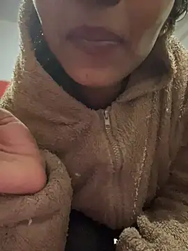 PARI Hun online show from January 4, 2025, 8:59 pm