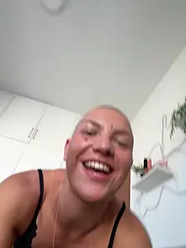 PaulinaSchubert1 online show from March 29, 2026, 12:27 pm