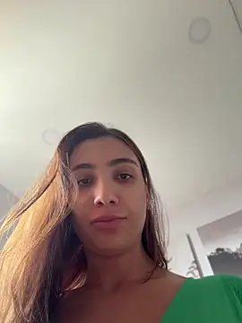 Snapshot of AnnaCastillo_ chatting on May 17, 2026, 4:14 pm AnnaCastillo online show from May 17, 2026, 4:14 pm