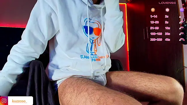 kuzzcoo online show from October 12, 2025, 11:53 am