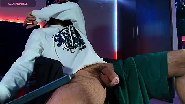 kuzzcoo online show from February 17, 2026, 12:12 pm