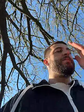 ElChapoGuzman95 online show from April 19, 2026, 5:40 am