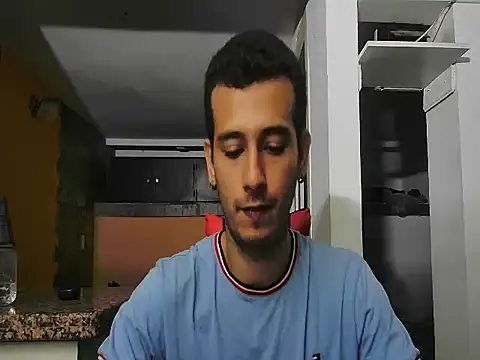 Snapshot of talktome4 chatting on July 12, 2026, 2:02 am talktome4 online show from July 12, 2026, 2:02 am