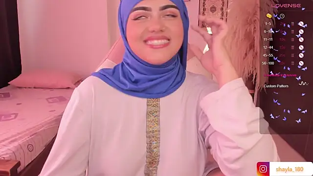 shayla 18 online show from February 28, 2025, 8:50 pm