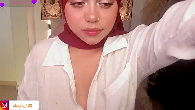 Snapshot of shayla_18 chatting on July 29, 2026, 12:03 pm shayla 18 online show from July 29, 2026, 12:03 pm