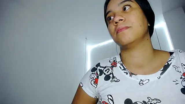 tiffany  pink online show from February 26, 2025, 7:49 pm