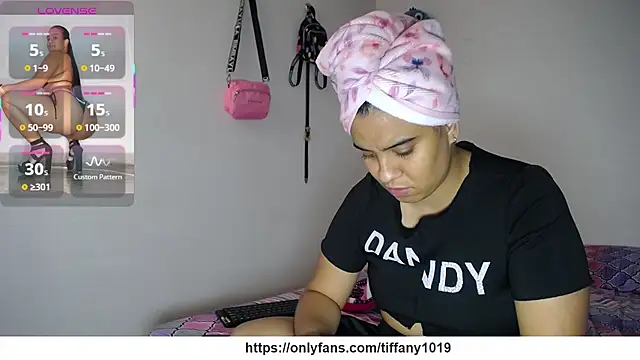 tiffany  pink online show from February 26, 2026, 8:19 pm