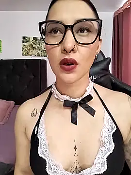 Fleurmeyer79 online show from April 21, 2026, 3:39 pm