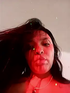 Dione   online show from March 12, 2025, 8:41 pm