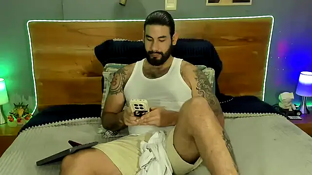Snapshot of Prometeo-grizzly chatting on July 4, 2026, 3:13 am Prometeo-grizzly online show from July 4, 2026, 3:13 am