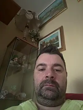 h4cAlex online show from November 12, 2025, 7:20 am