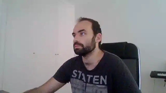 Snapshot of joaodias_97 chatting on August 3, 2026, 9:04 am joaodias 97 online show from August 3, 2026, 9:04 am