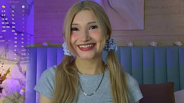 CarolReeves online show from March 16, 2025, 5:47 am