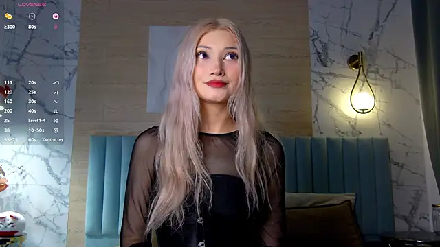 CarolReeves online show from September 21, 2025, 5:31 am