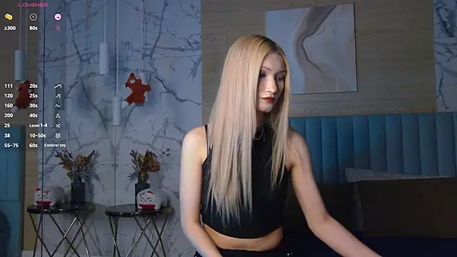 CarolReeves online show from October 17, 2025, 5:54 am