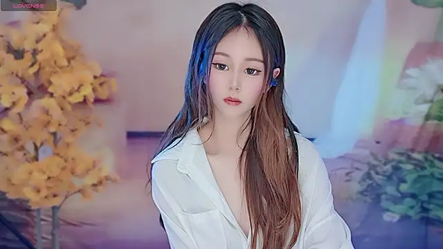 Aimee-520 online show from March 3, 2025, 9:44 am