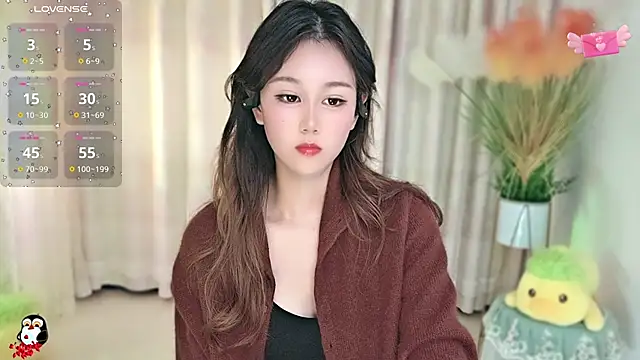 Aimee-520 online show from October 15, 2025, 12:00 am