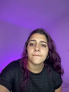 Alicia Ruiz online show from March 14, 2025, 5:46 pm