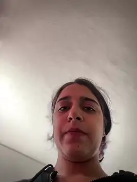 Alicia Ruiz online show from March 18, 2026, 6:11 pm